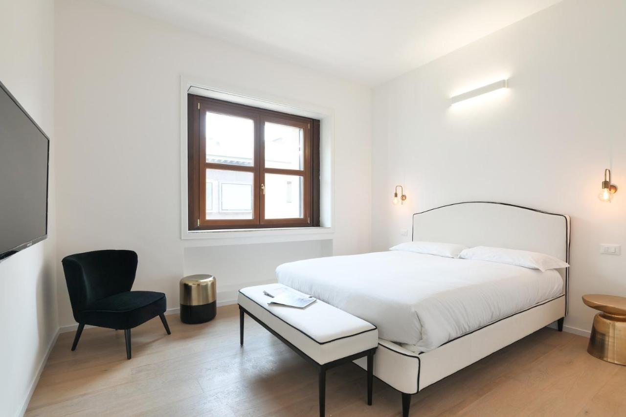 Contempora Apartments - Turati 3 - 2 Bedrooms Apartment Milan Exterior photo