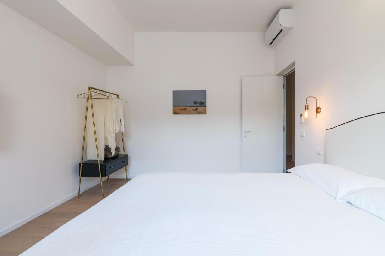 Contempora Apartments - Turati 3 - 2 Bedrooms Apartment Milan Exterior photo